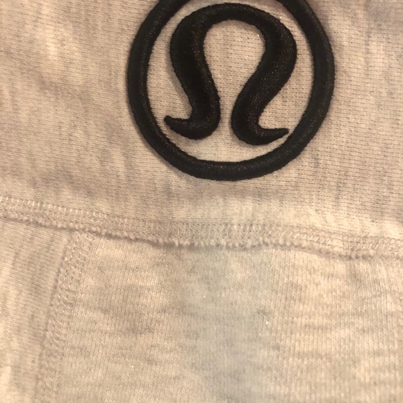 Lululemon Scuba Hoodie Special Edition - Picture 3 of 3